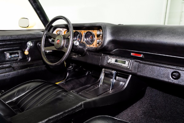 For Sale Used 1972 Chevrolet Camaro Z28 Stripes Blk Chrome | American Dream Machines Des Moines IA 50309