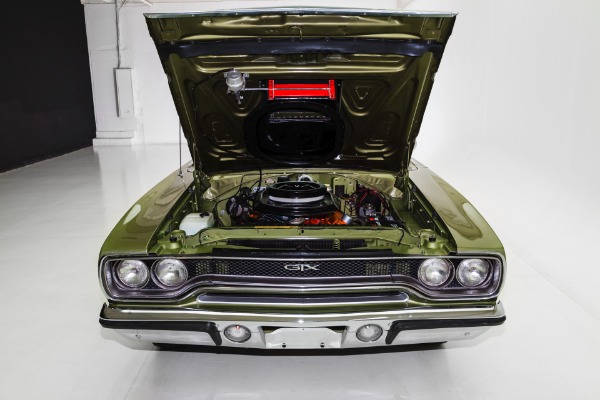 For Sale Used 1970 Plymouth GTX Real GTX 440  Air Grabber Hood | American Dream Machines Des Moines IA 50309