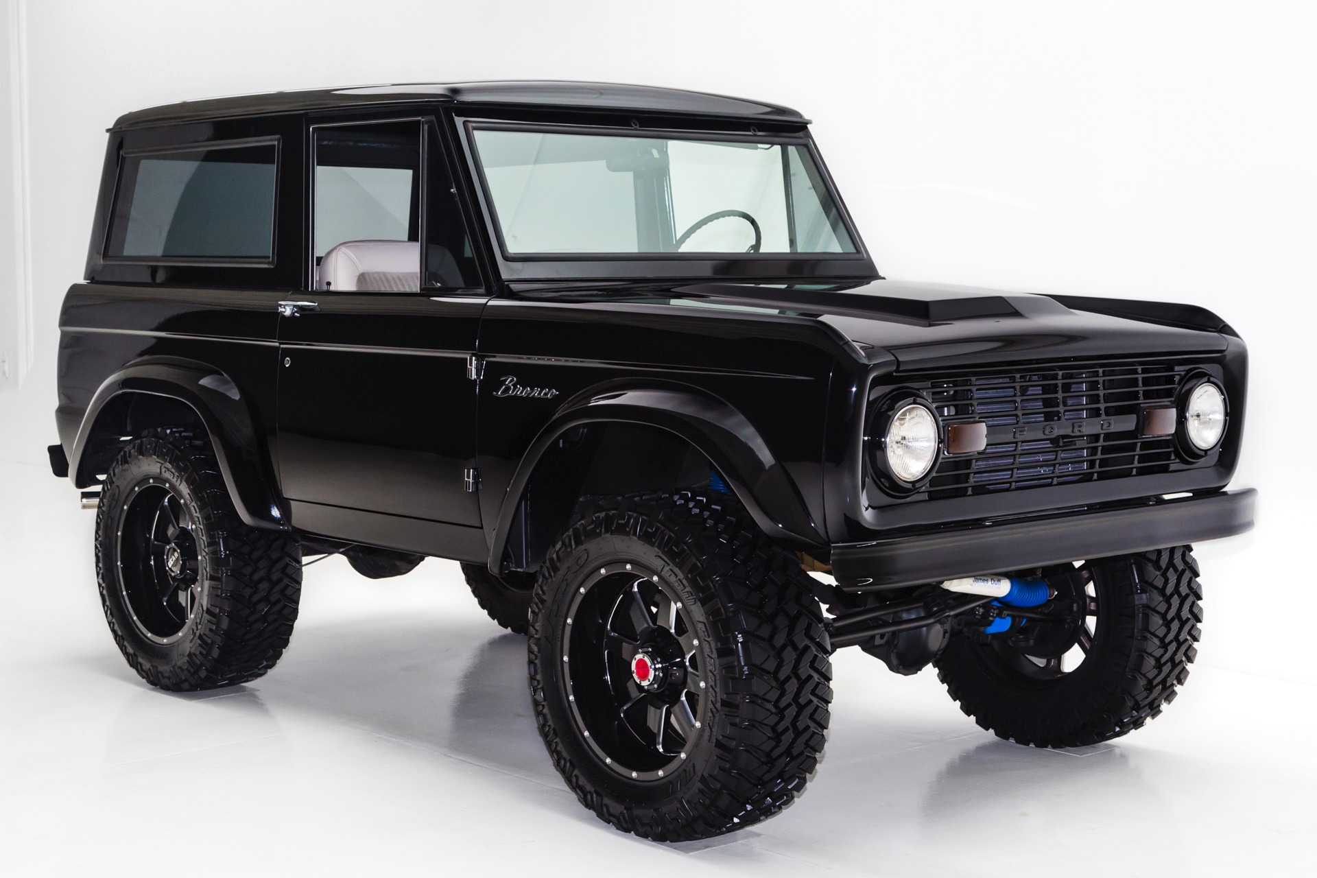 For Sale Used 1977 Ford Bronco Jet Black Bronco,  302 Lifted | American Dream Machines Des Moines IA 50309