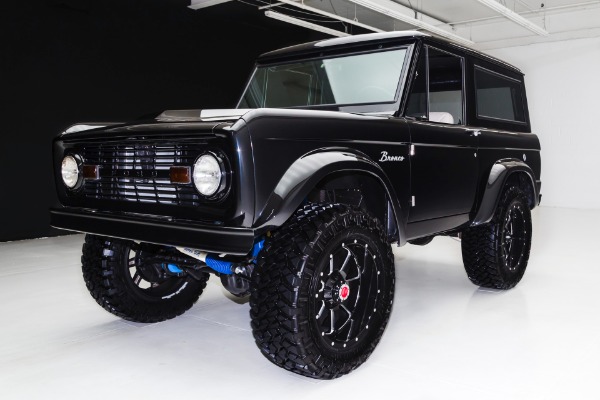 For Sale Used 1977 Ford Bronco Jet Black Bronco,  302 Lifted | American Dream Machines Des Moines IA 50309