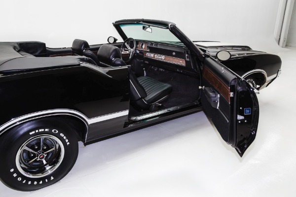 For Sale Used 1970 Oldsmobile 442 Triple Black 455 A/C Ram Air | American Dream Machines Des Moines IA 50309