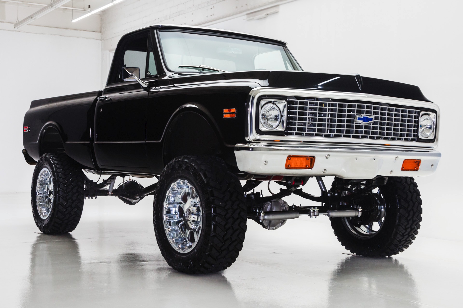 For Sale Used 1972 Chevrolet Pickup 4x4 Frame Off Show Truck | American Dream Machines Des Moines IA 50309