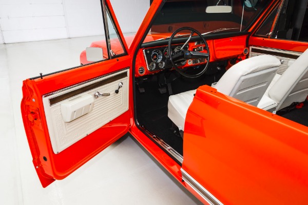 For Sale Used 1971 Chevrolet K5 Blazer 4x4 Orange Crush AC | American Dream Machines Des Moines IA 50309