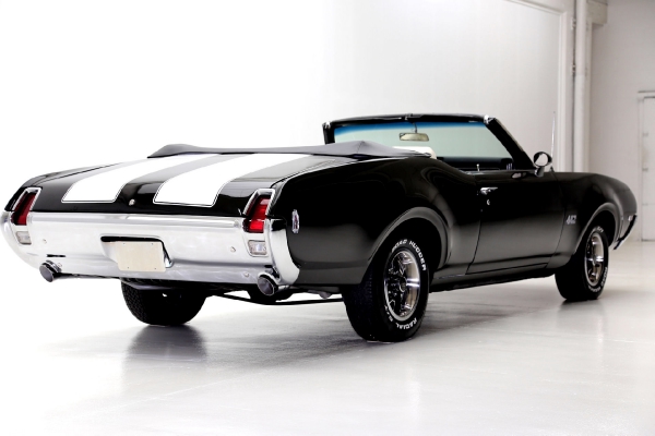 For Sale Used 1969 Oldsmobile Cutlass 442 Real 442 black | American Dream Machines Des Moines IA 50309