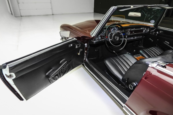 For Sale Used 1969 Mercedes 280 SL 2 Tops, Gorgeous Car | American Dream Machines Des Moines IA 50309