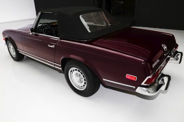 For Sale Used 1969 Mercedes 280 SL 2 Tops, Gorgeous Car | American Dream Machines Des Moines IA 50309