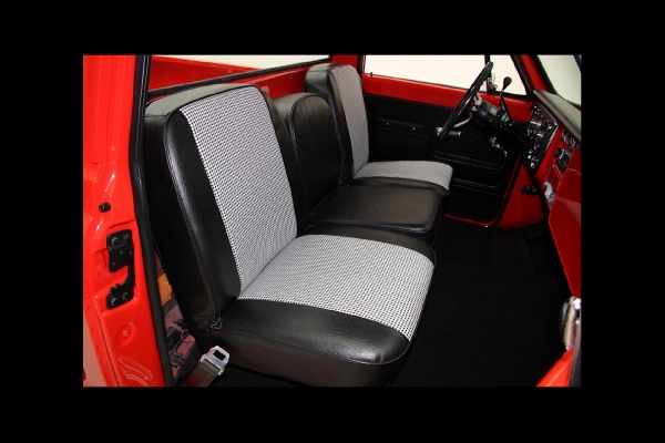 For Sale Used 1972 Chevrolet C10 Shortbox Pickup Pickup houndstooth | American Dream Machines Des Moines IA 50309