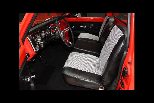 For Sale Used 1972 Chevrolet C10 Shortbox Pickup Pickup houndstooth | American Dream Machines Des Moines IA 50309