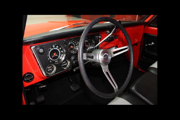 For Sale Used 1972 Chevrolet C10 Shortbox Pickup Pickup houndstooth | American Dream Machines Des Moines IA 50309