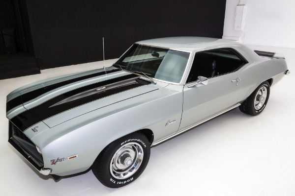 For Sale Used 1969 Chevrolet Camaro Z28 X-77 Pedigree car | American Dream Machines Des Moines IA 50309