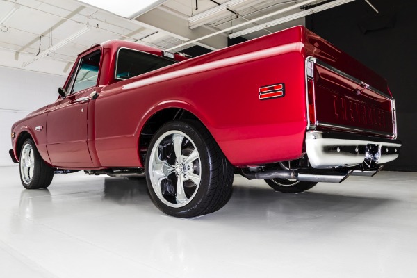 For Sale Used 1971 Chevrolet Pickup Cheyenne Frame-Off 454 A/C | American Dream Machines Des Moines IA 50309