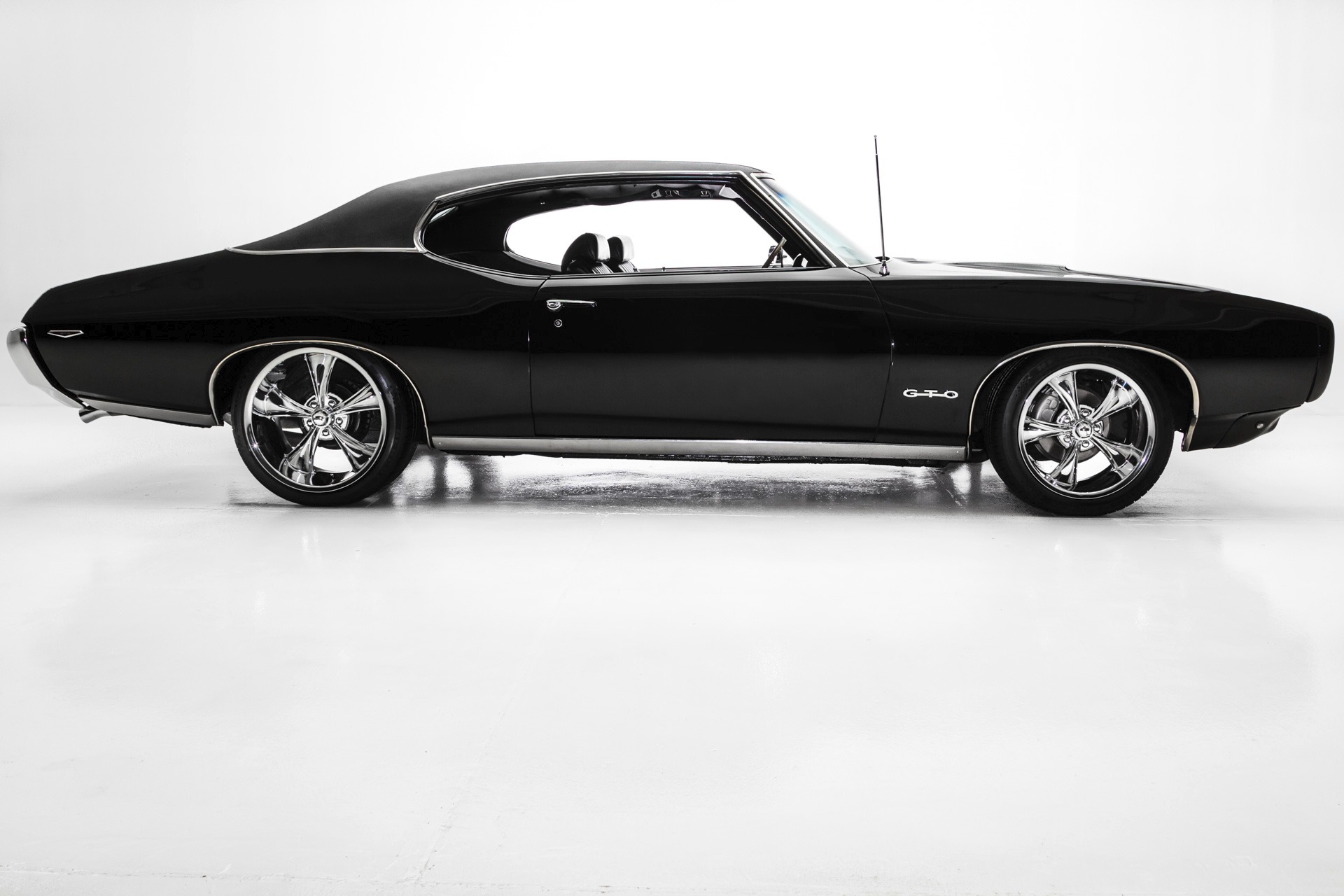 For Sale Used 1969 Pontiac GTO Triple Black, 400  4-speed | American Dream Machines Des Moines IA 50309