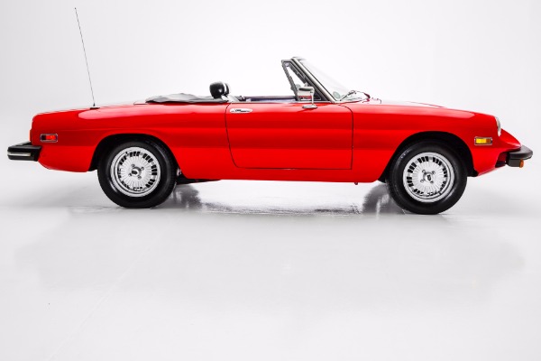 For Sale Used 1977 Alfa Romeo 2000 Veloce Spider Sports Car | American Dream Machines Des Moines IA 50309