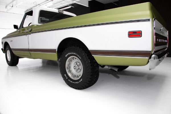 For Sale Used 1972 Chevrolet Pickup Cheyenne C10 Frame-off AC | American Dream Machines Des Moines IA 50309