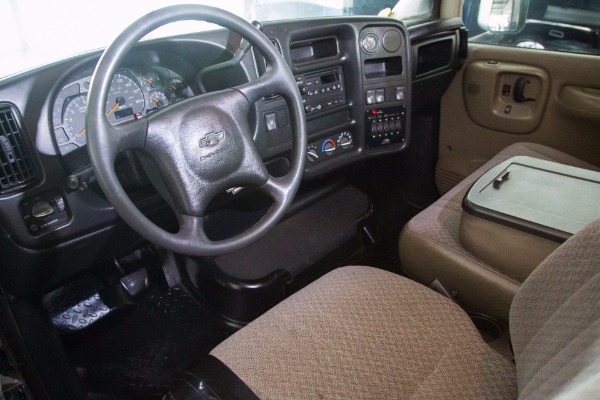 For Sale Used 2003 Chevrolet 5500 Black Rollback, Tow-truck, Flatbed  Duramax, Diesel, Aluminum Bed | American Dream Machines Des Moines IA 50309