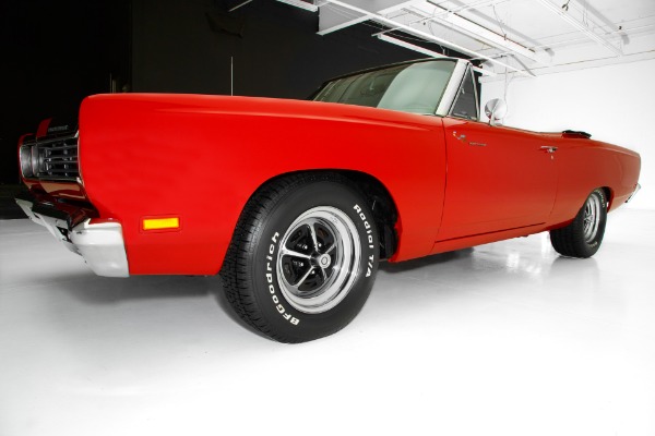 For Sale Used 1969 Plymouth Road Runner 426 Hemi Pistol Grip | American Dream Machines Des Moines IA 50309