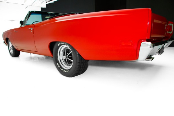 For Sale Used 1969 Plymouth Road Runner 426 Hemi Pistol Grip | American Dream Machines Des Moines IA 50309