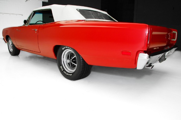 For Sale Used 1969 Plymouth Road Runner 426 Hemi Pistol Grip | American Dream Machines Des Moines IA 50309