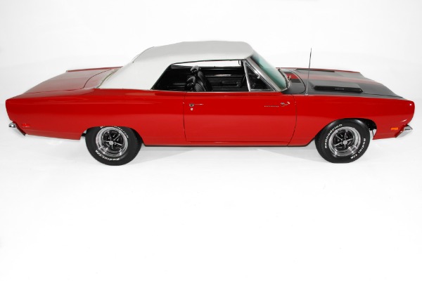 For Sale Used 1969 Plymouth Road Runner 426 Hemi Pistol Grip | American Dream Machines Des Moines IA 50309