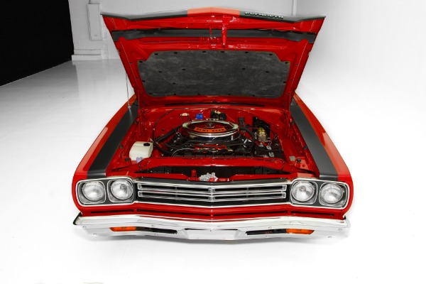 For Sale Used 1969 Plymouth Road Runner 426 Hemi Pistol Grip | American Dream Machines Des Moines IA 50309