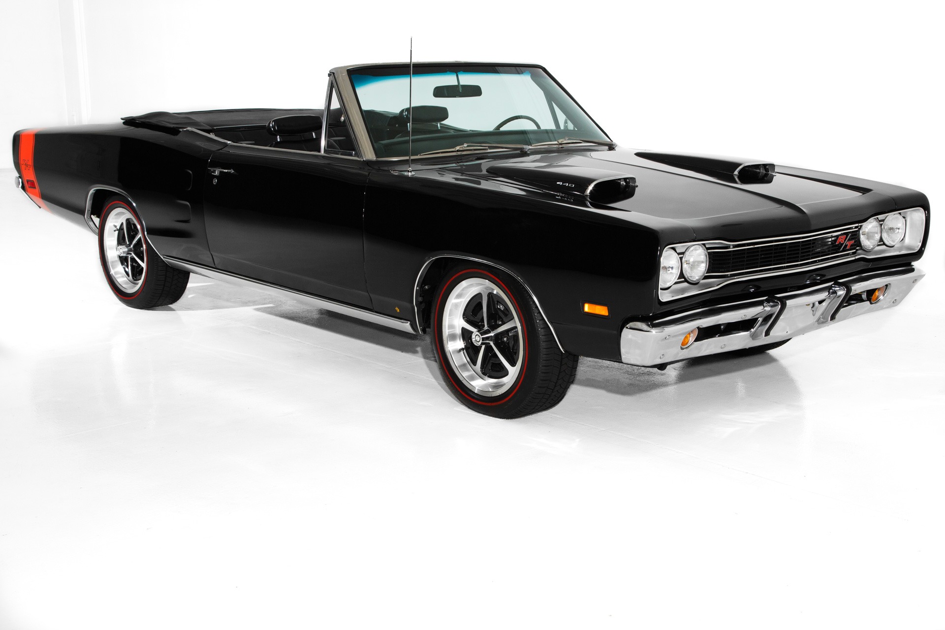 For Sale Used 1969 Dodge Coronet R/T Rotisserie Restored | American Dream Machines Des Moines IA 50309