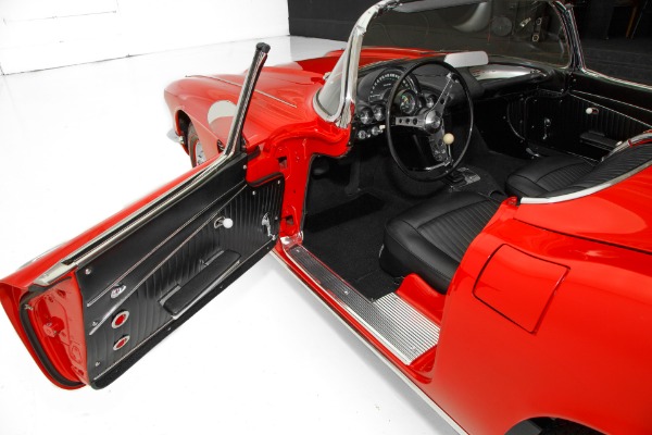 For Sale Used 1962 Chevrolet Corvette Red 327/400hp Frame-Off | American Dream Machines Des Moines IA 50309