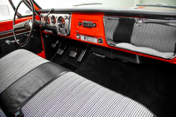 For Sale Used 1971 Chevrolet Pickup Cheyenne houndstooth | American Dream Machines Des Moines IA 50309