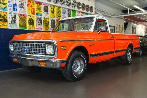 For Sale Used 1971 Chevrolet Pickup Cheyenne houndstooth | American Dream Machines Des Moines IA 50309