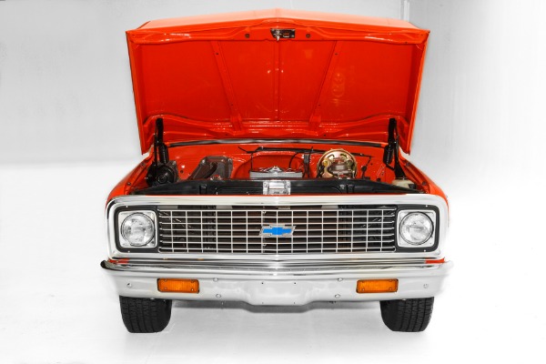 For Sale Used 1971 Chevrolet Pickup Cheyenne houndstooth | American Dream Machines Des Moines IA 50309