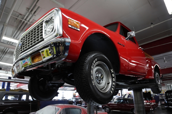 For Sale Used 1971 Chevrolet C10 Pickup Shortbox stepside frame off | American Dream Machines Des Moines IA 50309