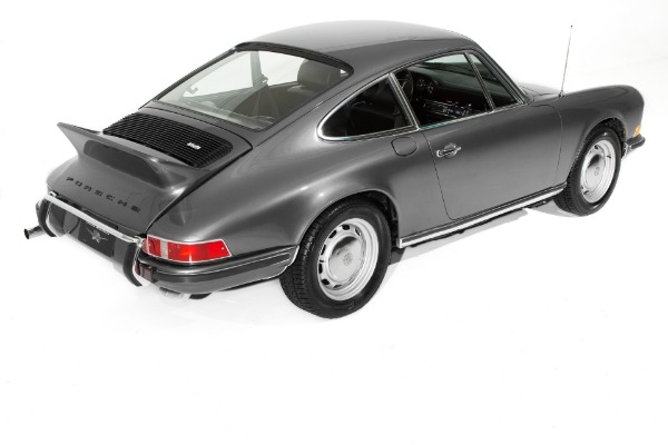 For Sale Used 1972 Porsche 911T Gray Metallic, Black 5-Speed | American Dream Machines Des Moines IA 50309