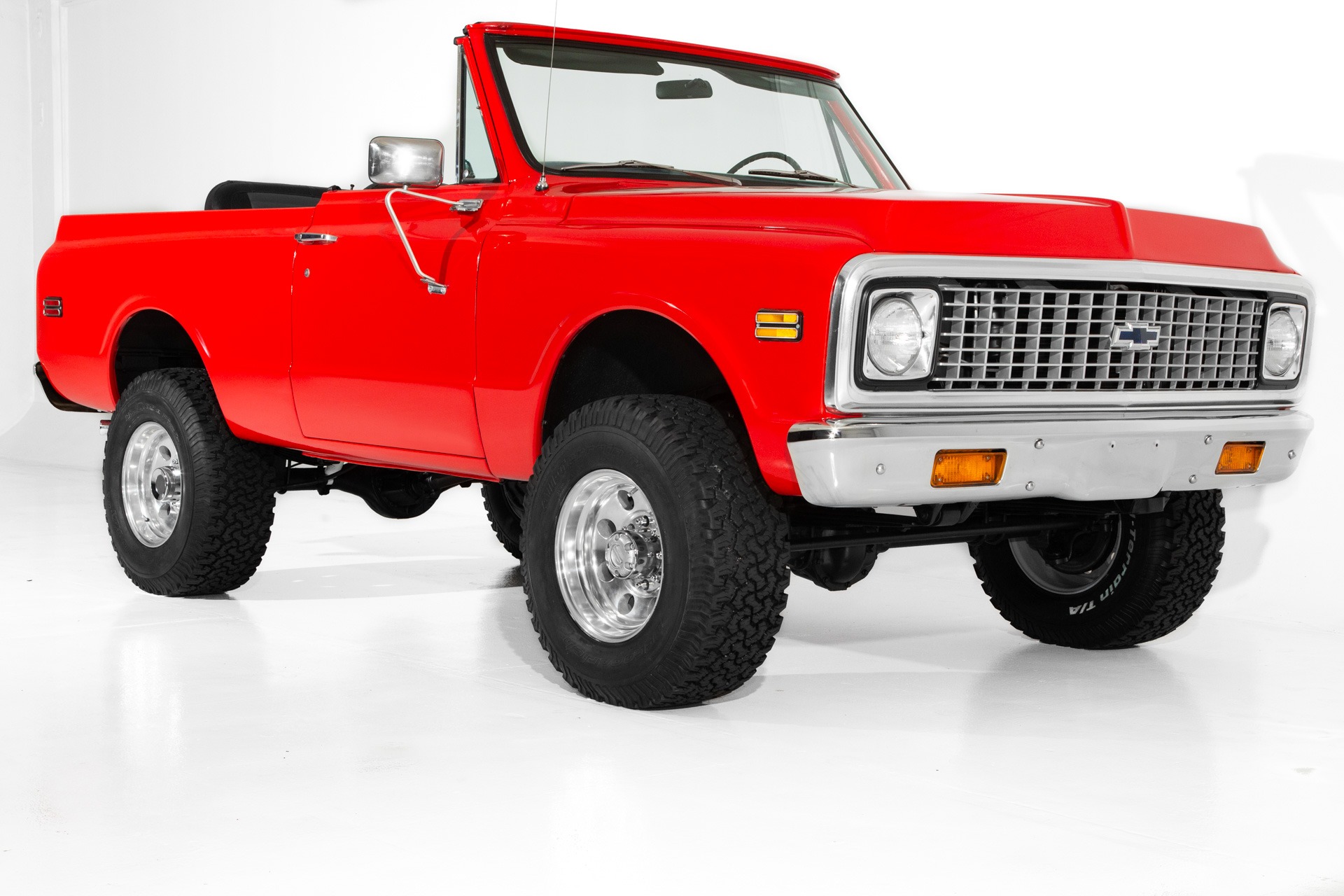 For Sale Used 1972 Chevrolet Blazer Red K5 4x4,4-Speed A/C | American Dream Machines Des Moines IA 50309