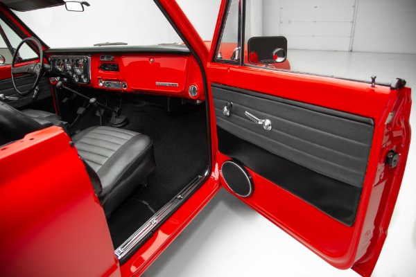 For Sale Used 1972 Chevrolet Blazer Red K5 4x4,4-Speed A/C | American Dream Machines Des Moines IA 50309