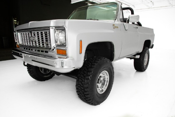 For Sale Used 1974 Chevrolet Blazer Silver/Black 4x4,  4-Speed | American Dream Machines Des Moines IA 50309