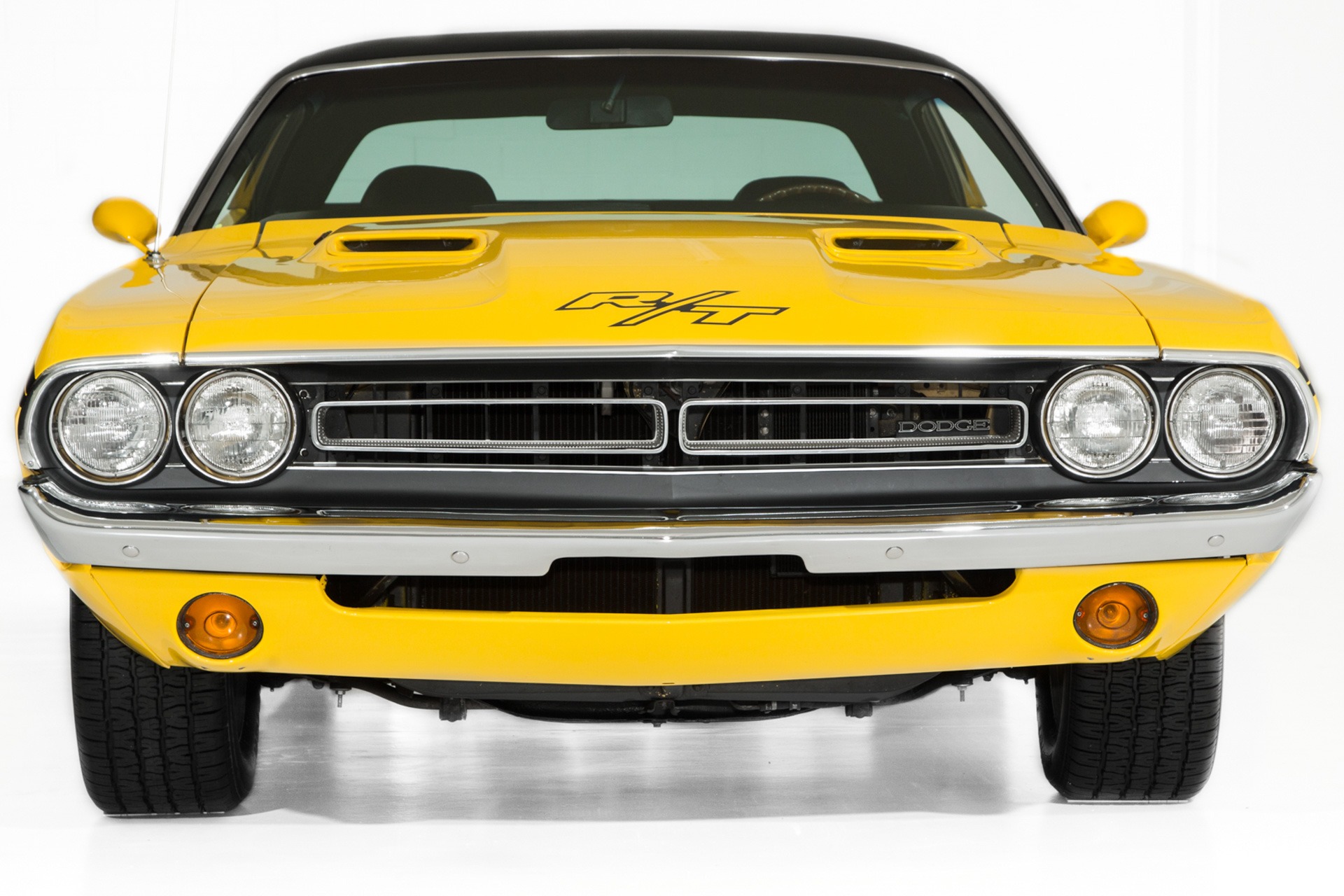 For Sale Used 1971 Dodge Challenger RT Yellow Rotisserie Car | American Dream Machines Des Moines IA 50309