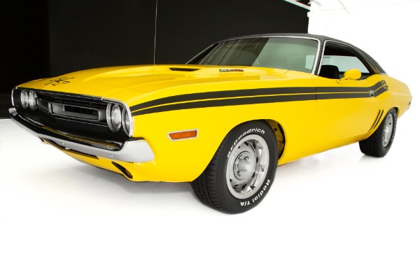 For Sale Used 1971 Dodge Challenger RT Yellow Rotisserie Car | American Dream Machines Des Moines IA 50309