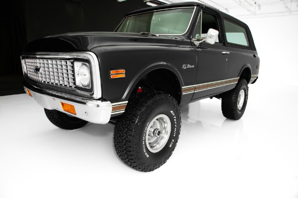 For Sale Used 1971 Chevrolet Blazer K5,4WD,Black/White,AC | American Dream Machines Des Moines IA 50309