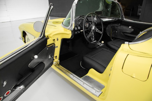 For Sale Used 1958 Chevrolet Corvette Convertible, Yellow/Black, 283, Automatic | American Dream Machines Des Moines IA 50309