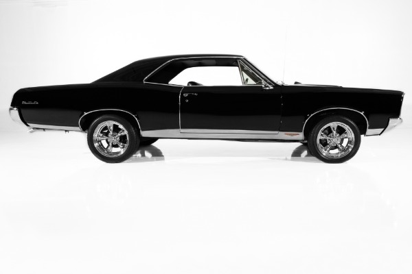 For Sale Used 1967 Pontiac GTO 400ci Tri-Power, 4-Speed | American Dream Machines Des Moines IA 50309