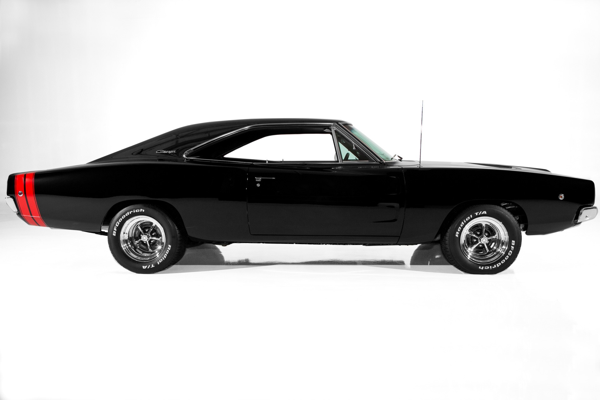 For Sale Used 1968 Dodge Charger R/T 440, 727 Auto, New AC | American Dream Machines Des Moines IA 50309