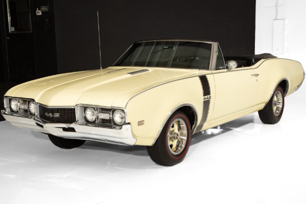 For Sale Used 1968 Oldsmobile 442 Convertible  #s Match 400ci | American Dream Machines Des Moines IA 50309